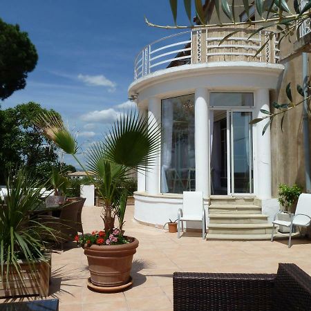 Maison Butterfly Puissalicon Exterior photo