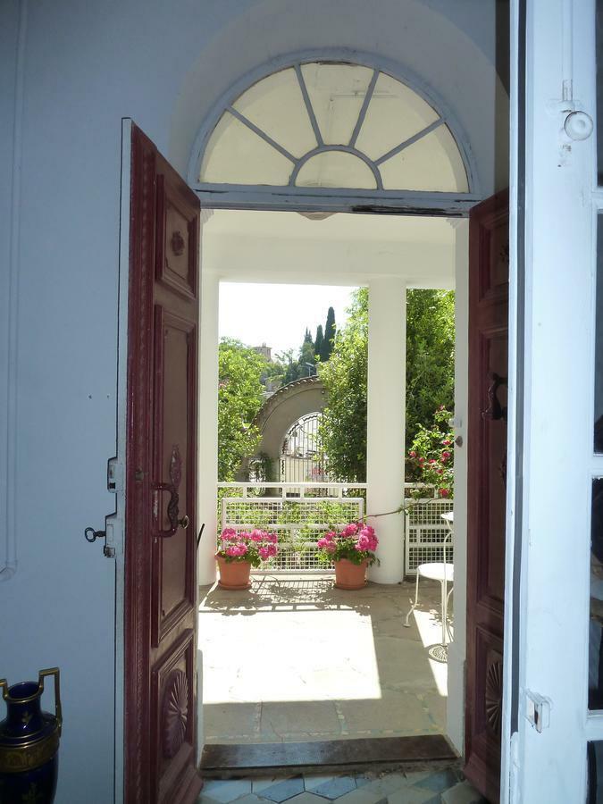 Maison Butterfly Puissalicon Exterior photo
